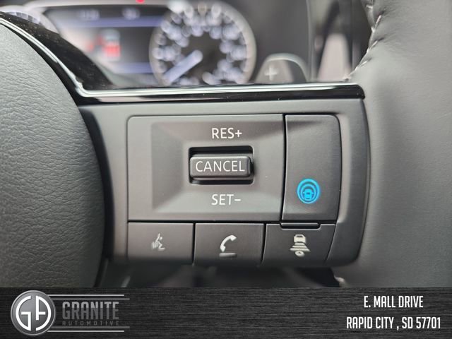 New 2025 Nissan Pathfinder SL AWD/4WD image 32