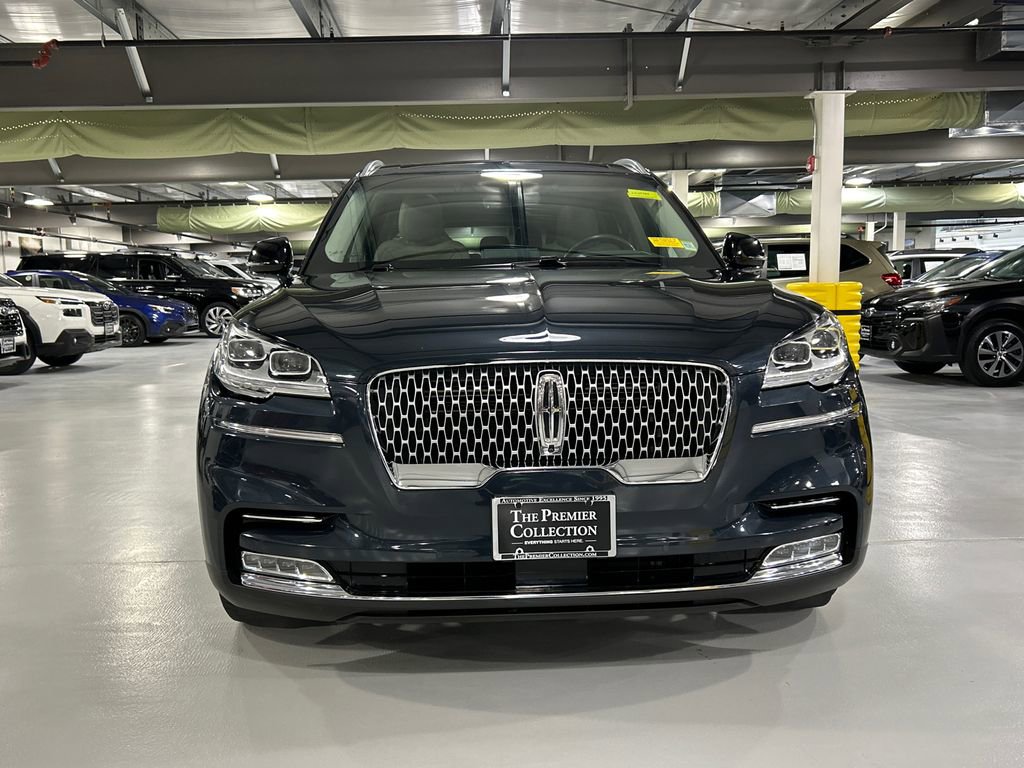 Certified 2023 Lincoln Aviator Reserve w/ Equipment Group 201A AWD/4WD image 6