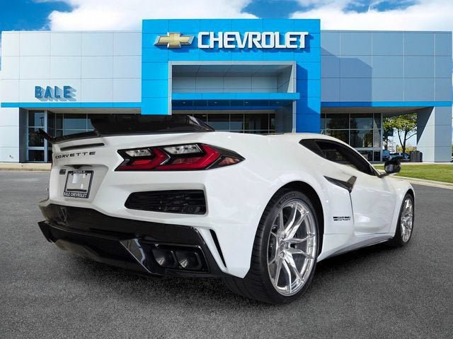 New 2027 Chevrolet Corvette Grand Sport w/ Z52 Sport Performance Package RWD image 2