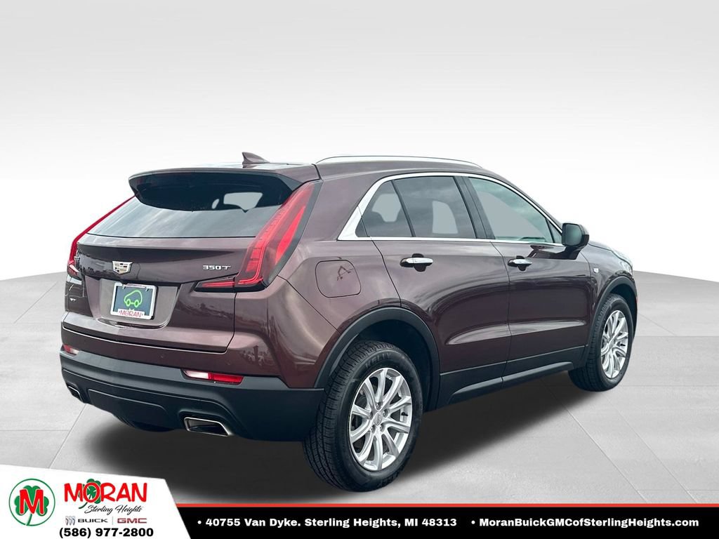 Certified 2022 Cadillac XT4 Luxury w/ Cold Weather Package AWD/4WD image 4