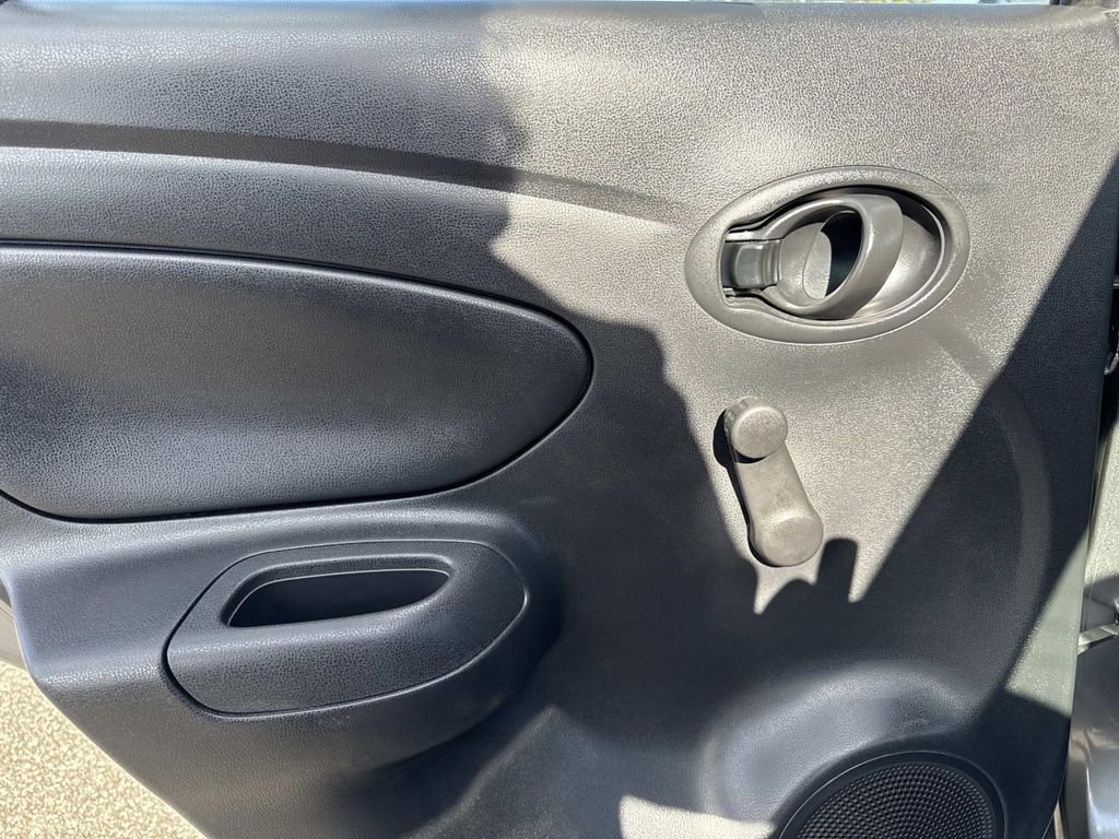 Used 2019 Nissan Versa S Plus image 12