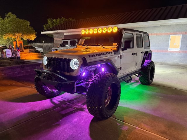 New 2025 Jeep Wrangler Unlimited Rubicon AWD/4WD image 2