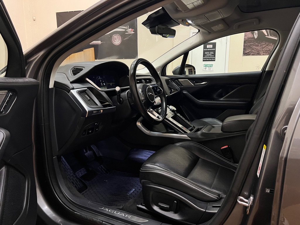 Used 2020 Jaguar I-PACE S AWD/4WD image 16