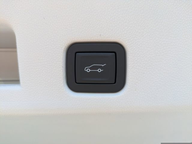 New 2026 Buick Enclave Avenir w/ Super Cruise Package image 17