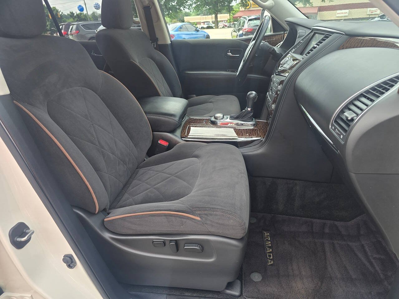Used 2020 Nissan Armada SV w/ Driver Package AWD/4WD image 23
