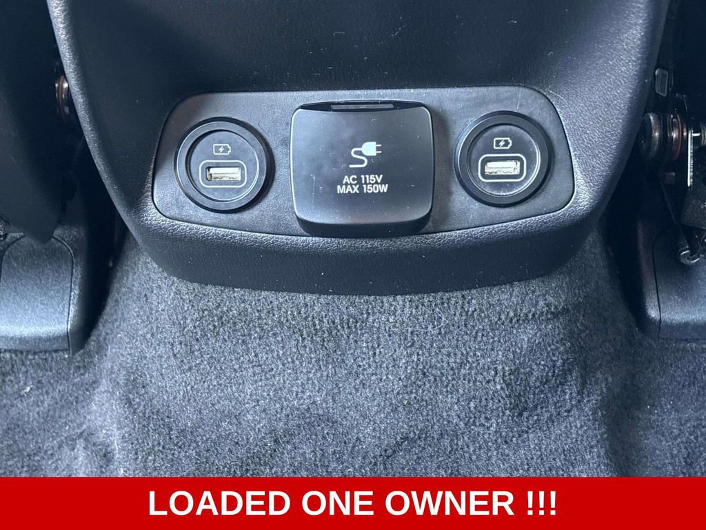 Used 2023 Hyundai Santa Fe Limited AWD/4WD image 14