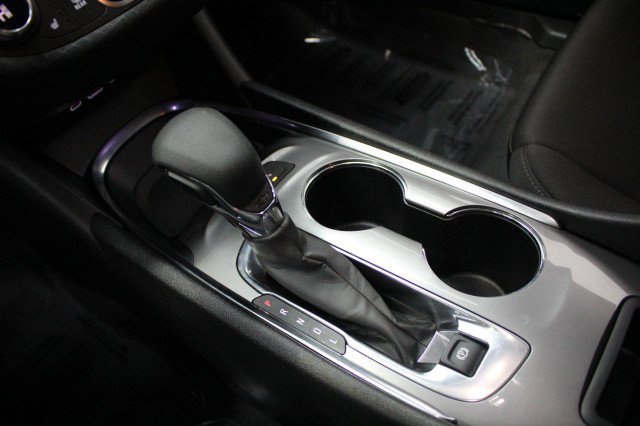 Used 2024 Chevrolet Malibu LT image 18