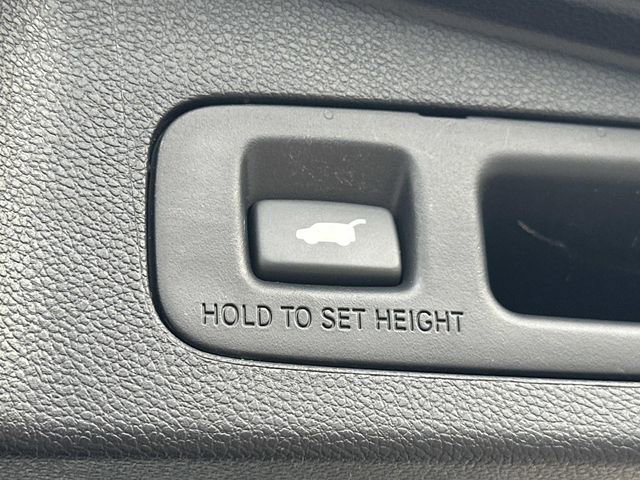 Used 2021 Honda CR-V Touring image 11