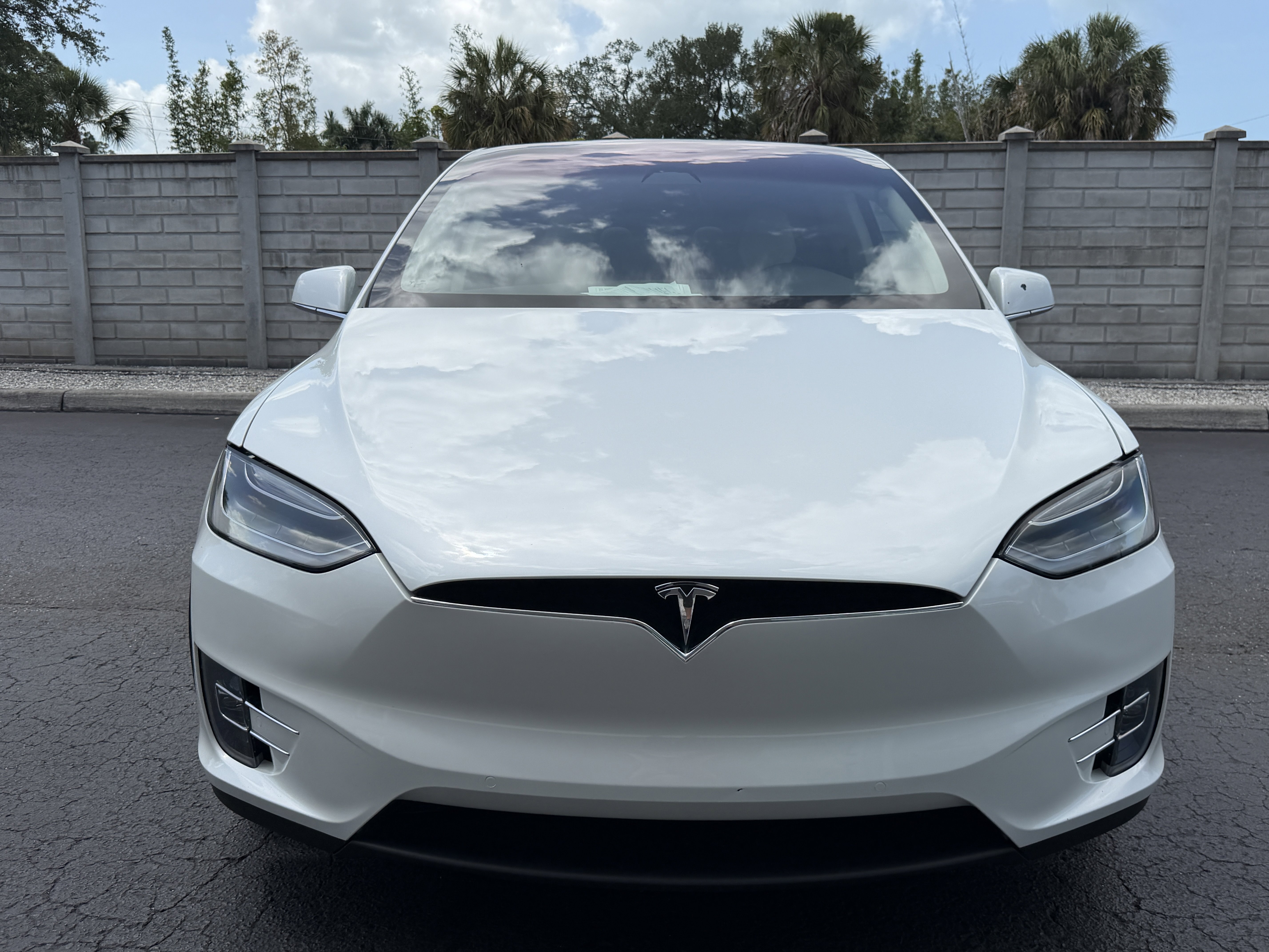 Used 2018 Tesla Model X 75D AWD/4WD image 10