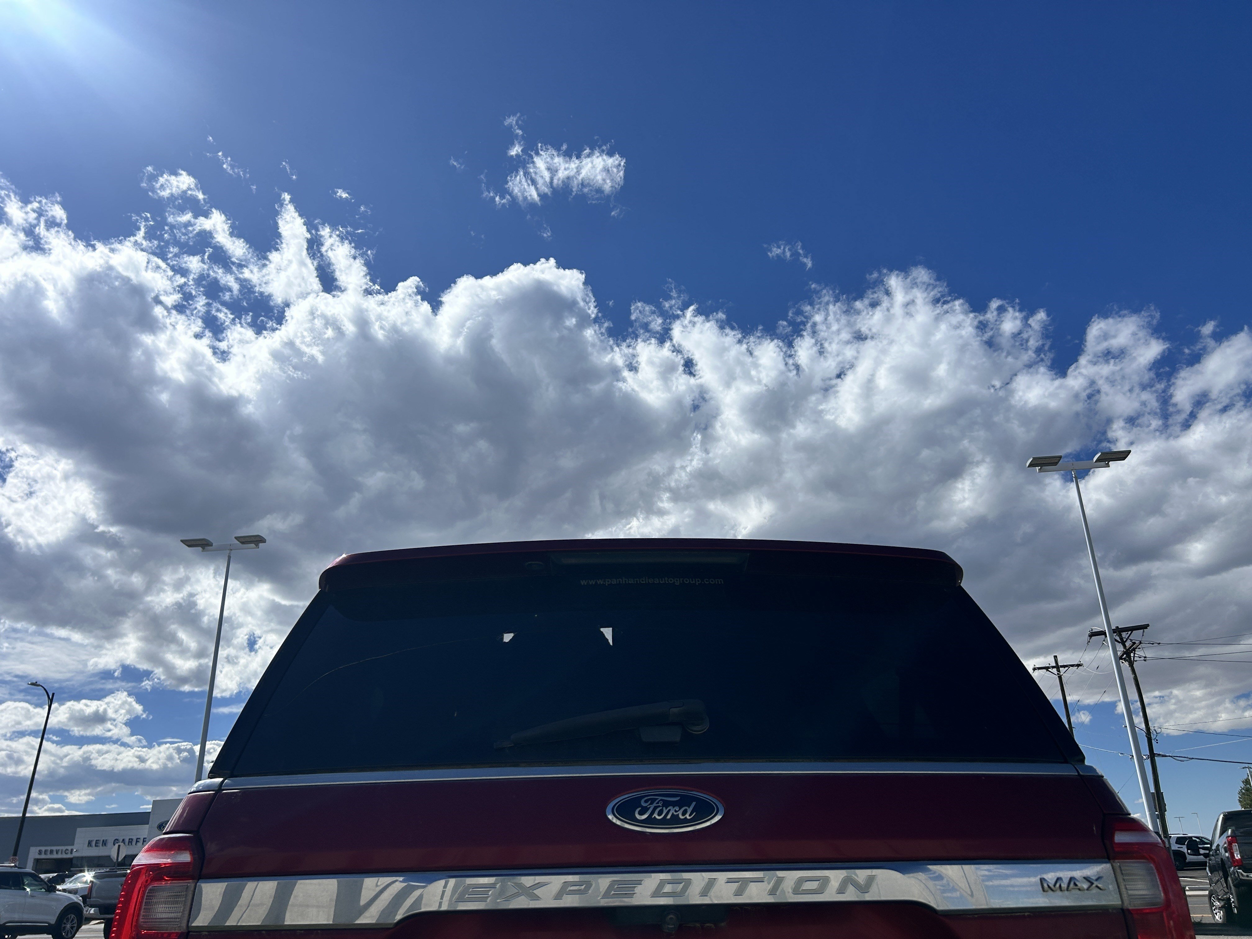 Used 2019 Ford Expedition Max XLT w/ Equipment Group 202A AWD/4WD image 3