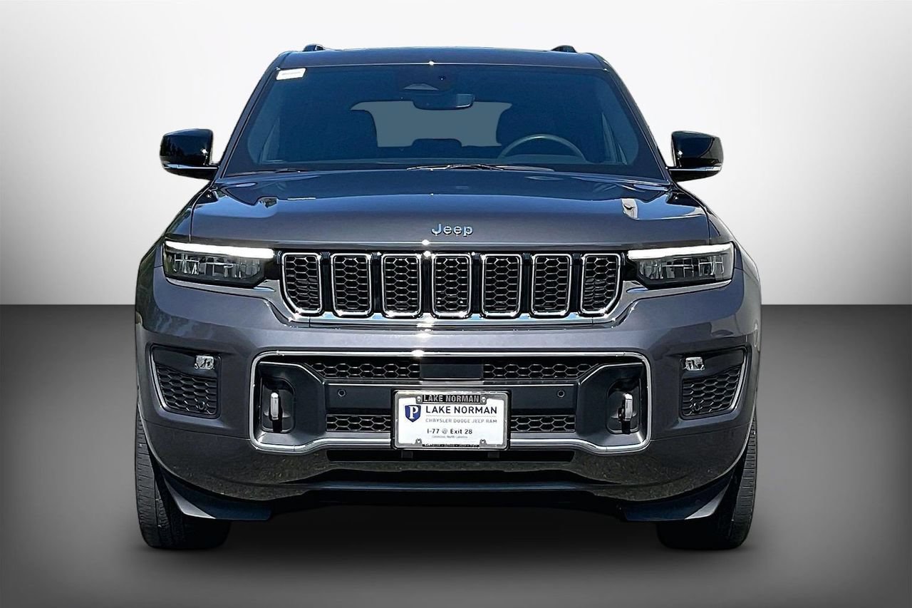 Certified 2023 Jeep Grand Cherokee Overland AWD/4WD image 3