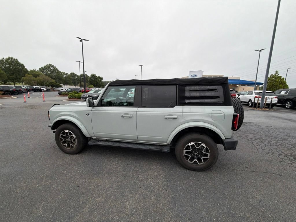 Used 2022 Ford Bronco Outer Banks AWD/4WD image 18