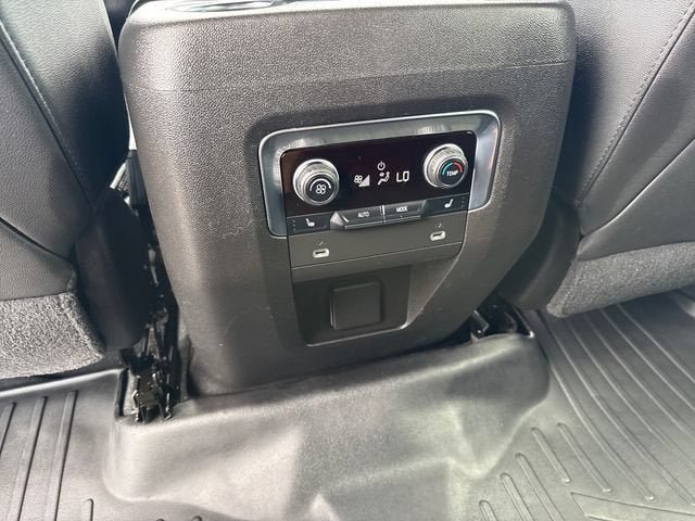 Used 2021 Chevrolet Tahoe RST w/ Luxury Package AWD/4WD image 16