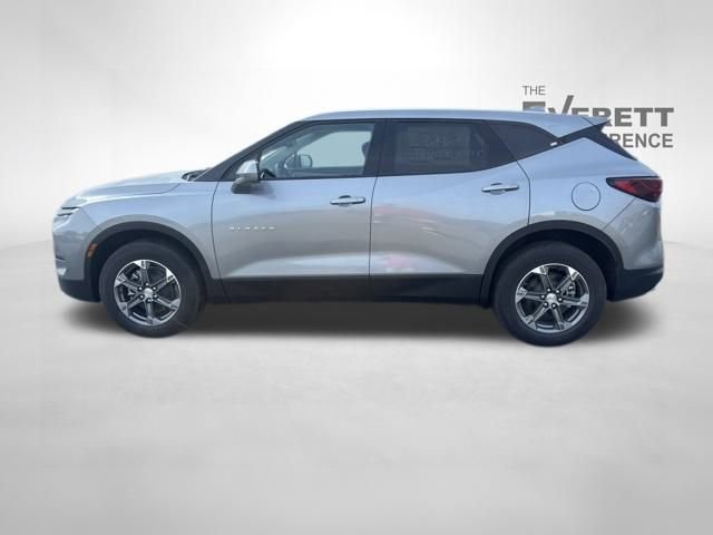 New 2026 Chevrolet Blazer LT image 4