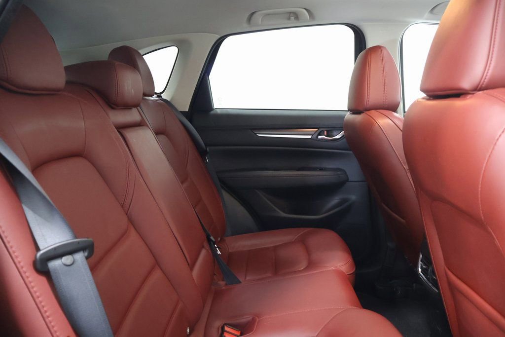 Certified 2023 MAZDA CX-5 Carbon Edition image 24