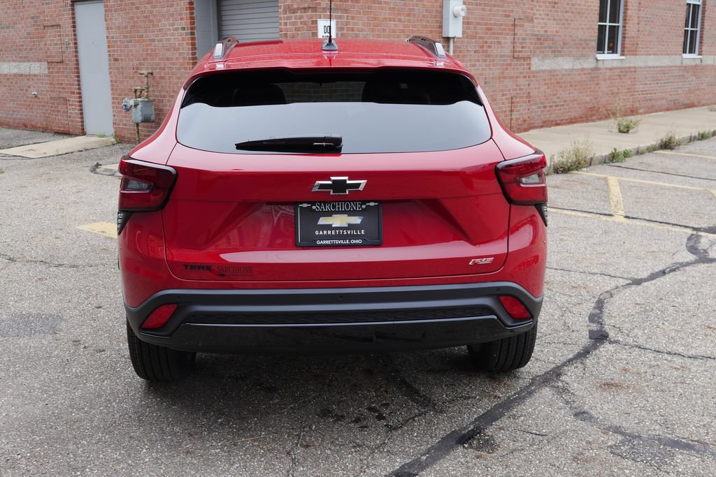 New 2026 Chevrolet Trax RS w/ Driver Confidence Package FWD image 6