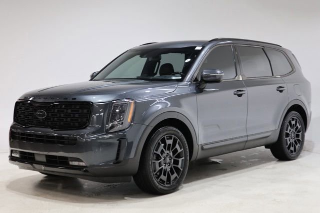 Used 2021 Kia Telluride SX w/ SX Prestige Package AWD/4WD image 3