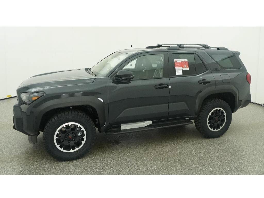 New 2026 Toyota 4Runner TRD Off-Road Premium AWD/4WD image 2