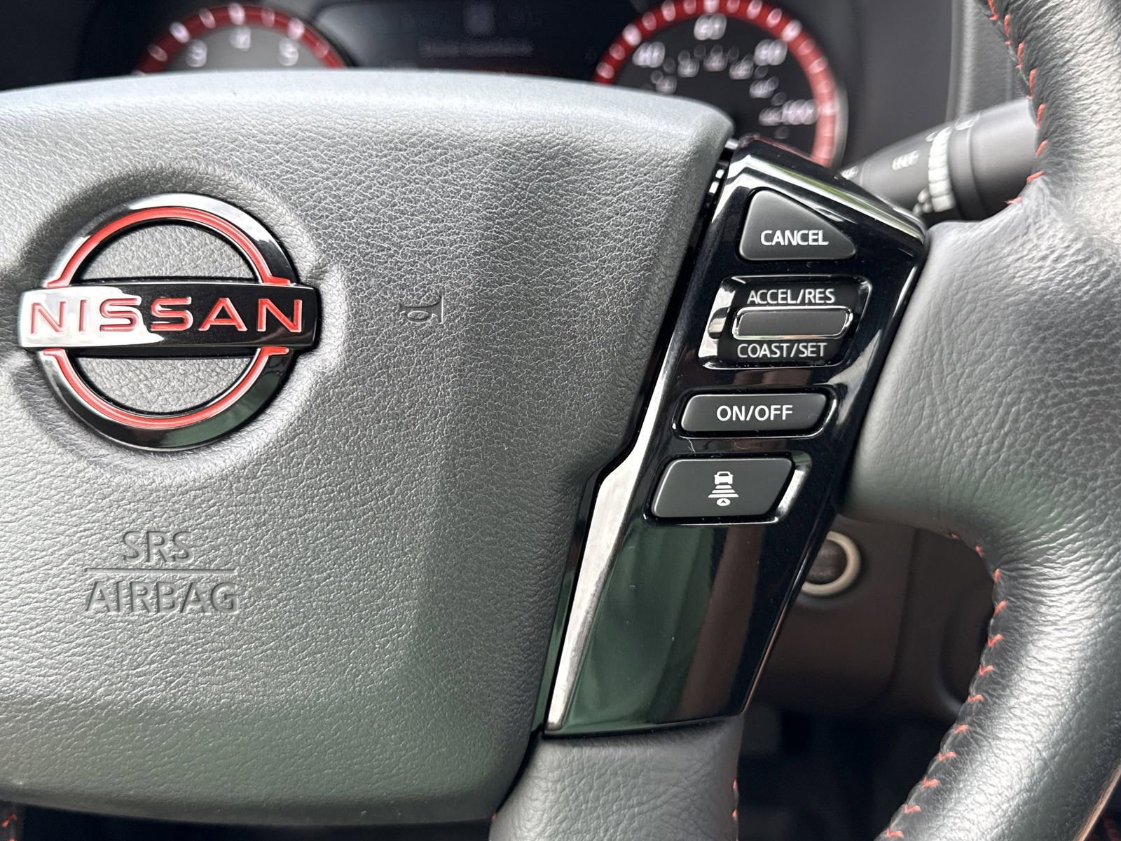 Used 2024 Nissan Frontier Pro-X w/ Pro Convenience Package RWD image 20