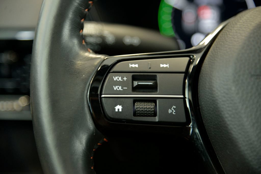 Used 2023 Honda CR-V Sport Touring image 22