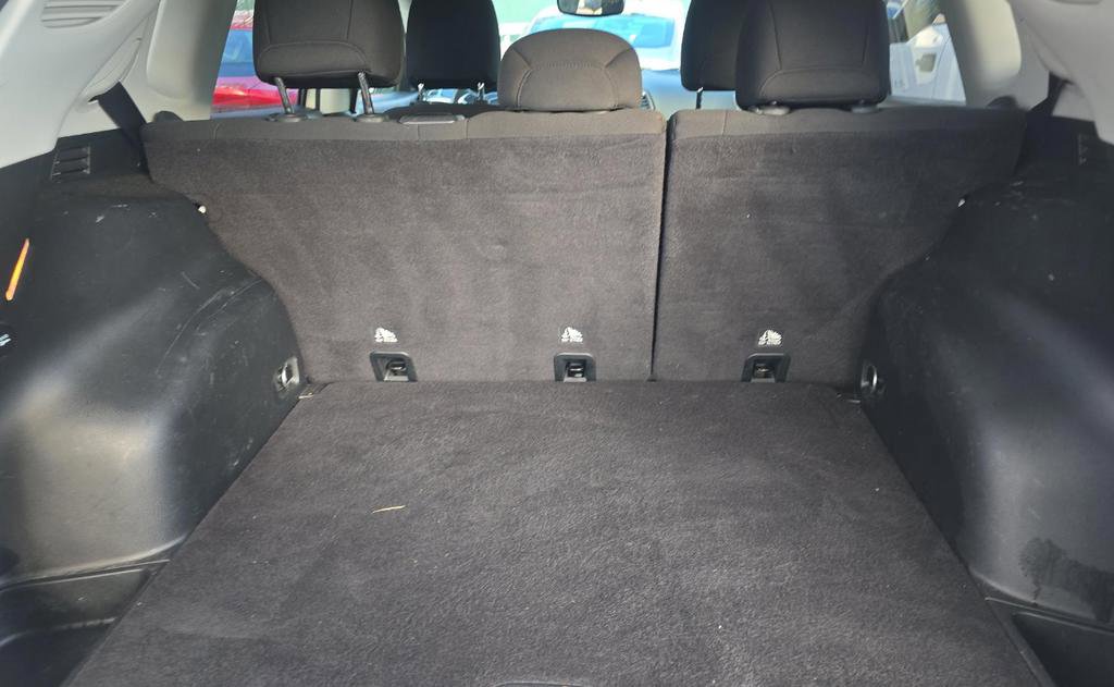 Used 2018 Jeep Compass Sport image 10