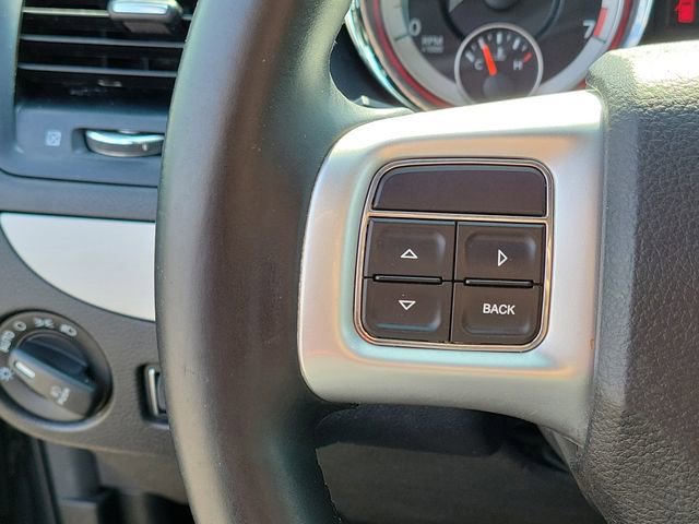 Used 2016 Dodge Grand Caravan R/T FWD image 10