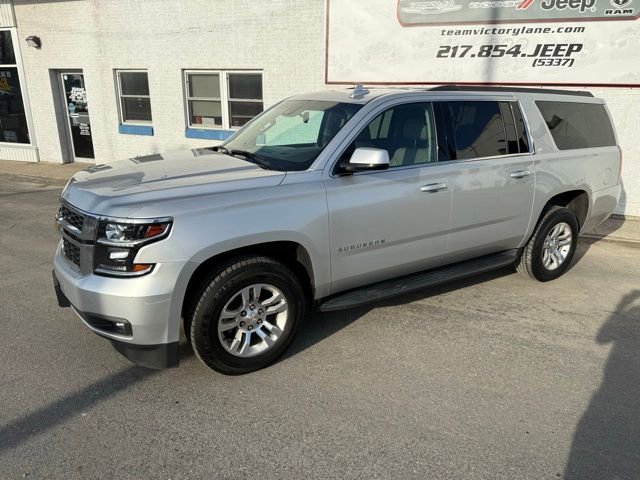 Used 2019 Chevrolet Suburban LT image 2
