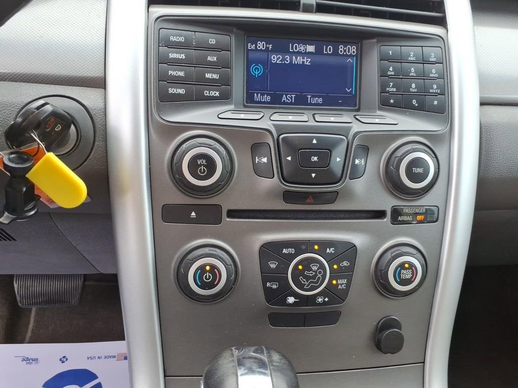 Used 2013 Ford Edge SEL FWD image 16