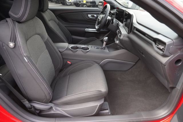 Used 2025 Ford Mustang GT image 14