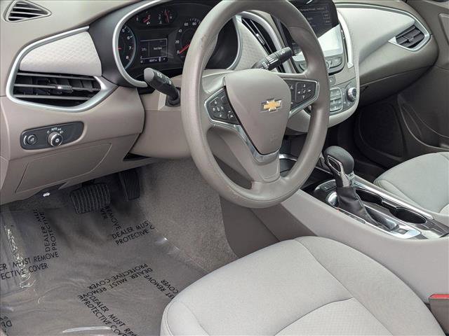 Used 2024 Chevrolet Malibu LT image 9