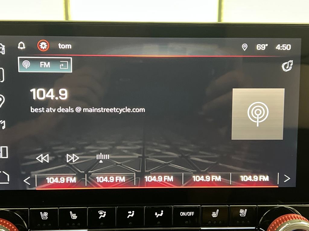 Used 2024 GMC Canyon AT4X image 50