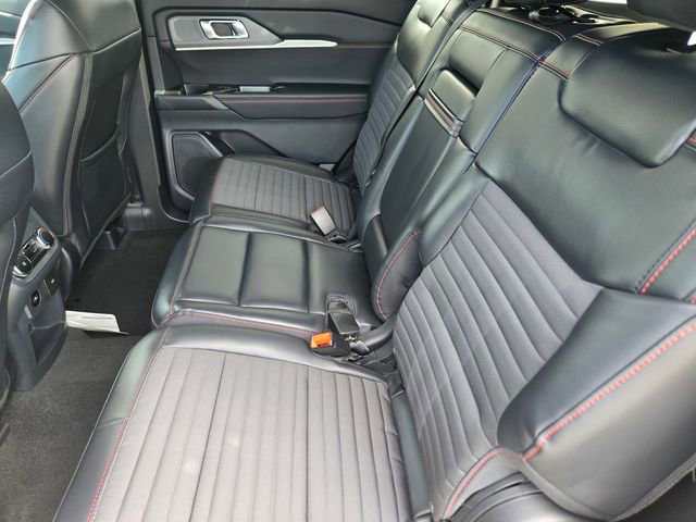 New 2026 Ford Explorer Active w/ Active Comfort Package RWD image 14