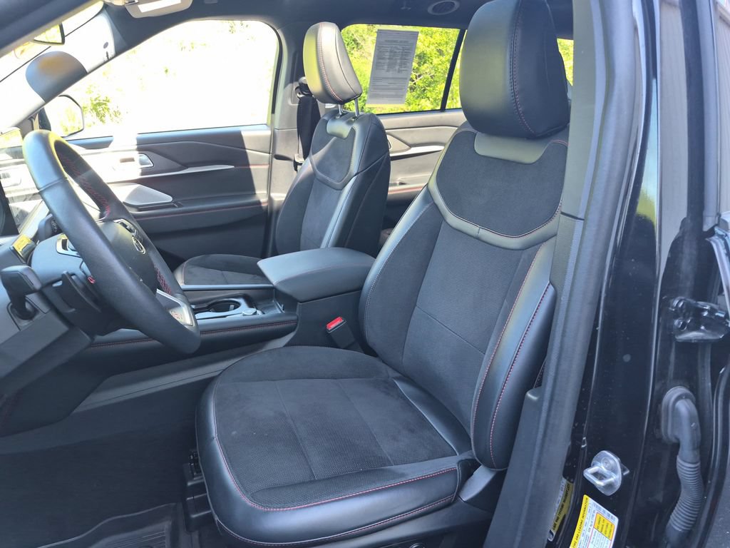 Used 2025 Ford Explorer ST w/ Sun And Sound Package AWD/4WD image 10