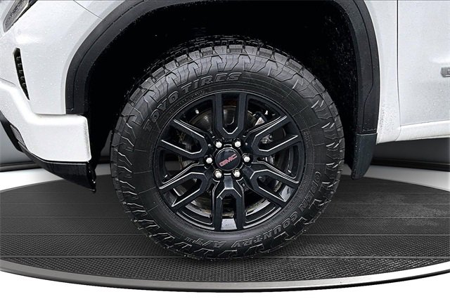 Used 2023 GMC Sierra 1500 Elevation image 35