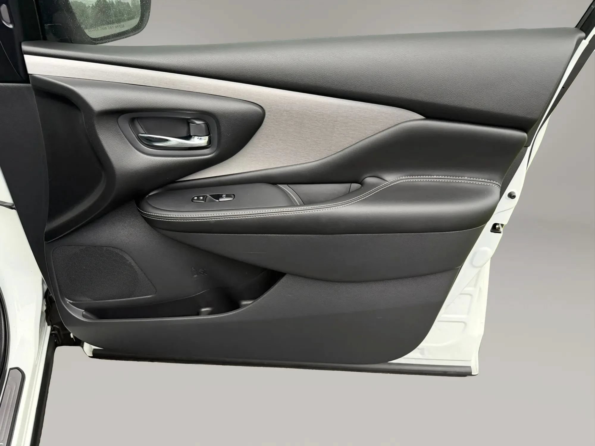 Used 2024 Nissan Murano SV AWD/4WD image 46