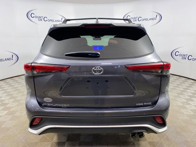 Used 2023 Toyota Highlander XSE image 5