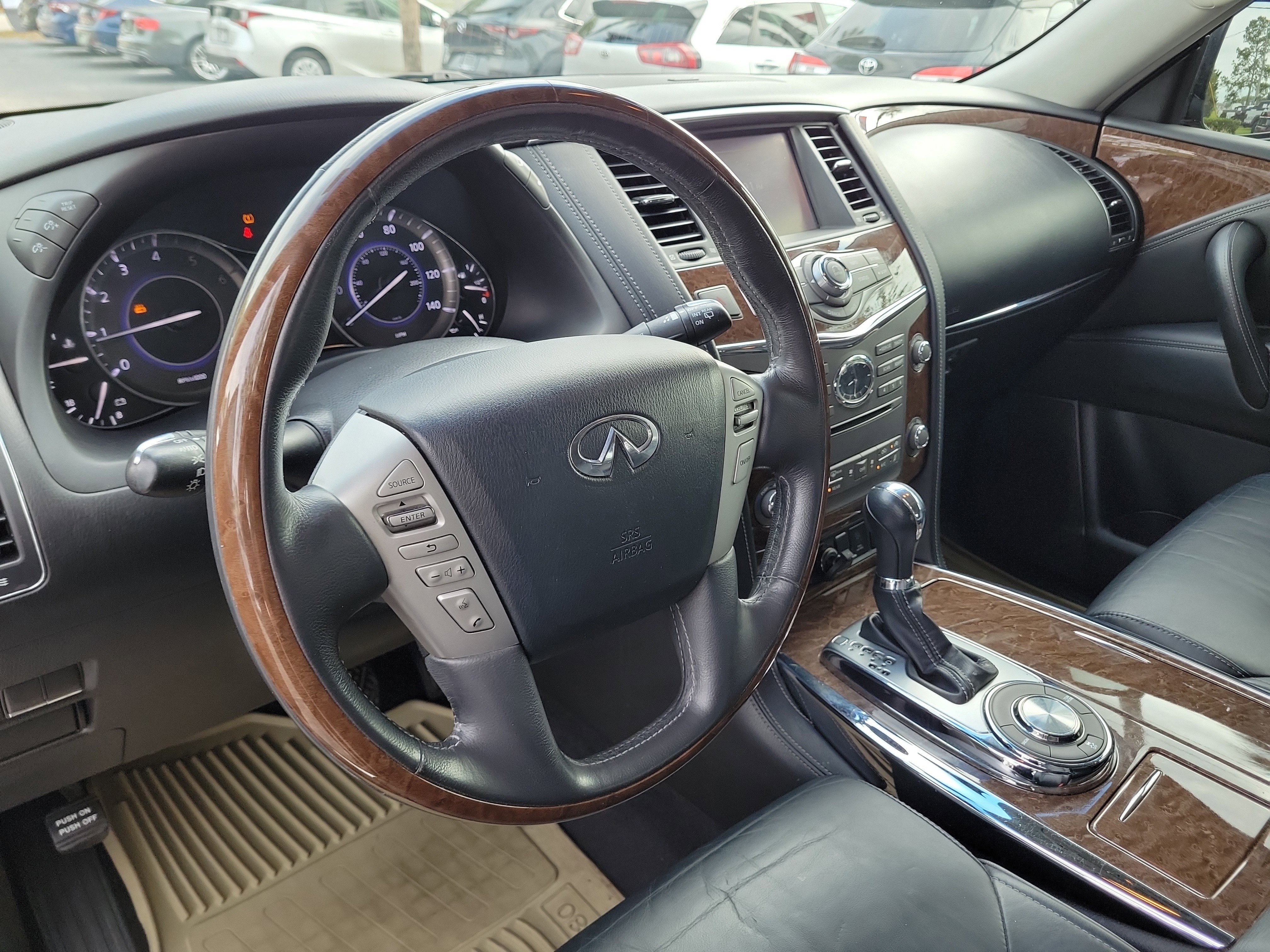 Used 2017 INFINITI QX80 2WD image 24