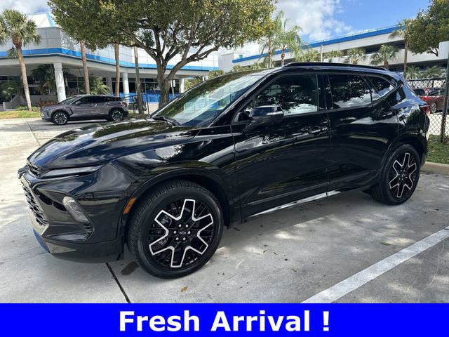 Certified 2025 Chevrolet Blazer RS w/ Driver Confidence II Package image 34