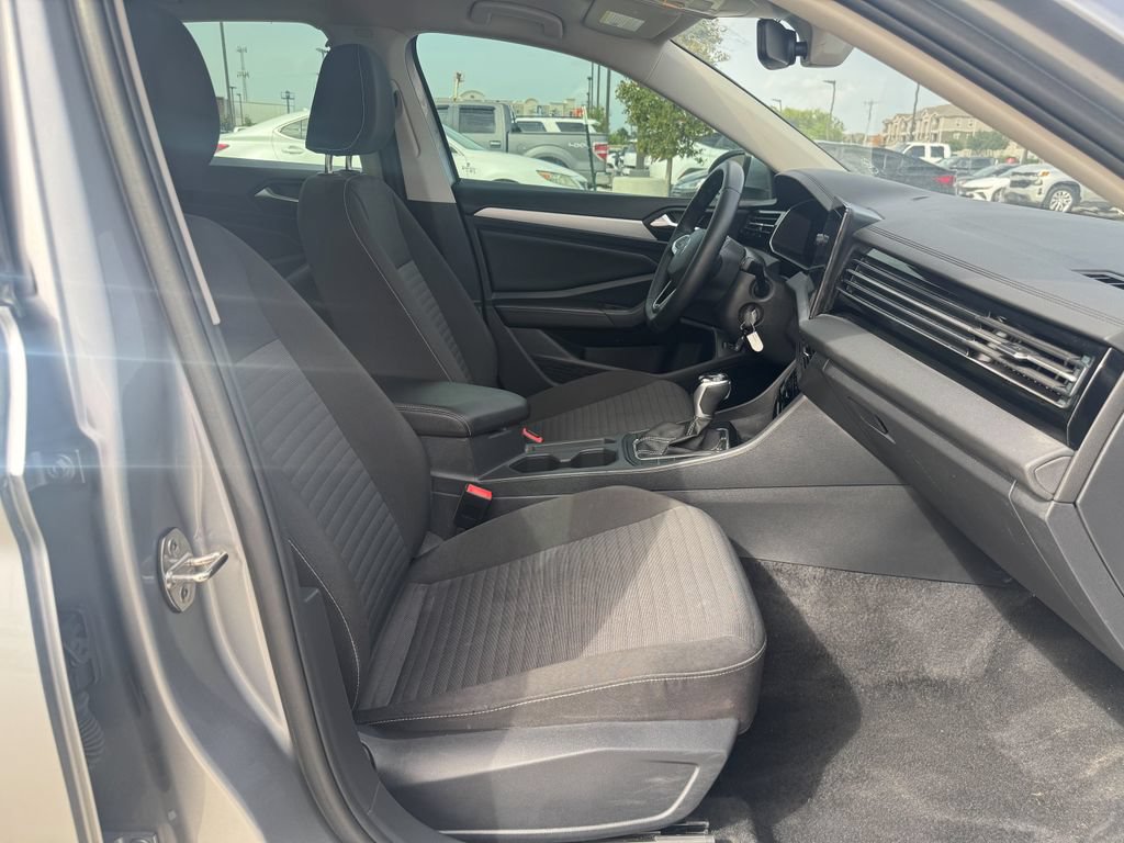 Used 2025 Volkswagen Jetta S FWD image 20