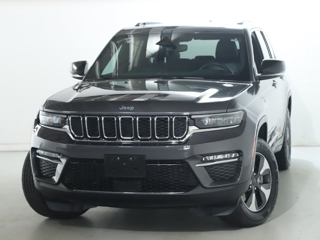 Used 2024 Jeep Grand Cherokee Limited 4xe AWD/4WD image 3