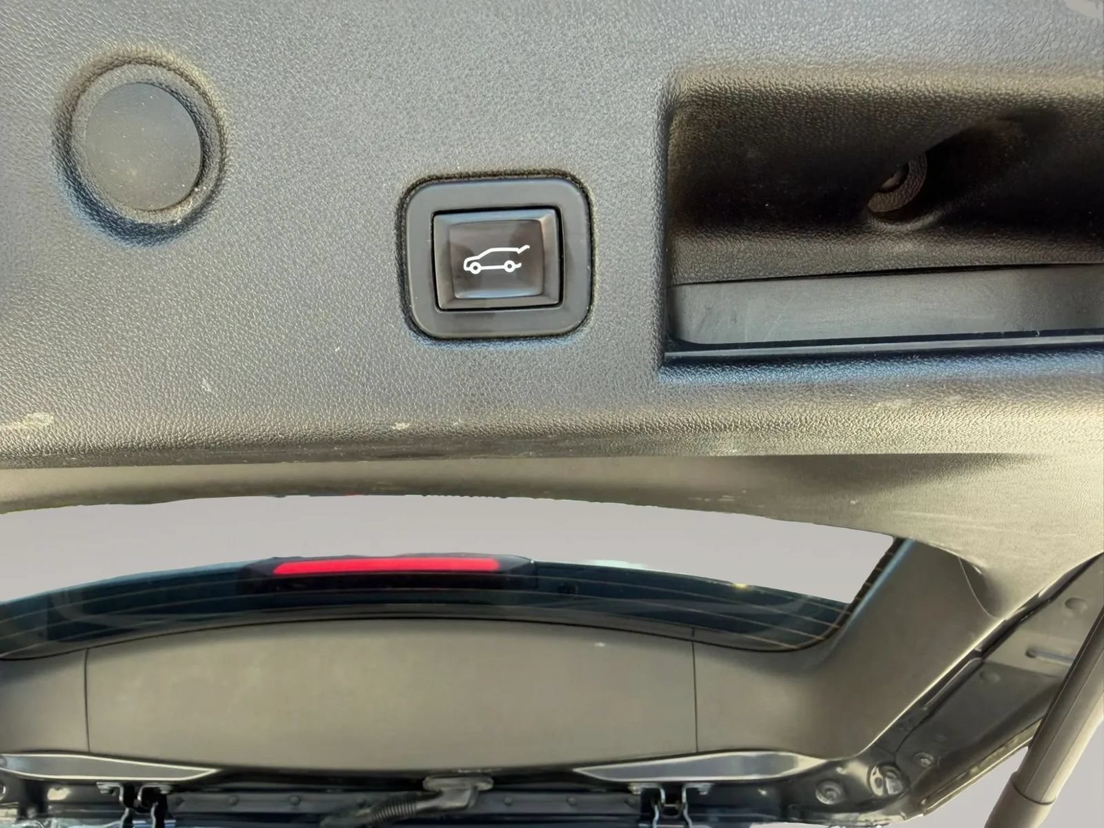Used 2018 Chevrolet Equinox Premier AWD/4WD image 28