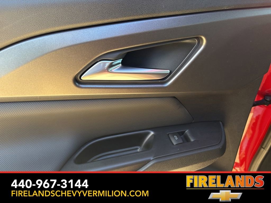 New 2026 Chevrolet Equinox EV LT image 43