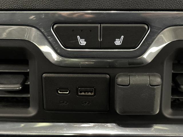 Used 2022 Chevrolet Silverado 2500 LTZ w/ LTZ Plus Package image 33