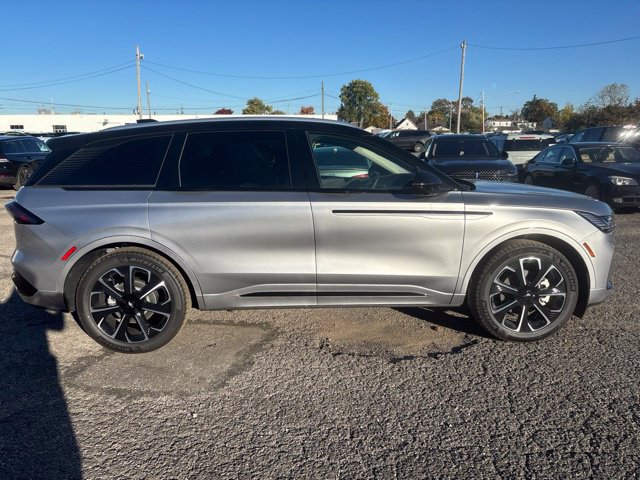 New 2026 Lincoln Nautilus Reserve AWD/4WD image 11