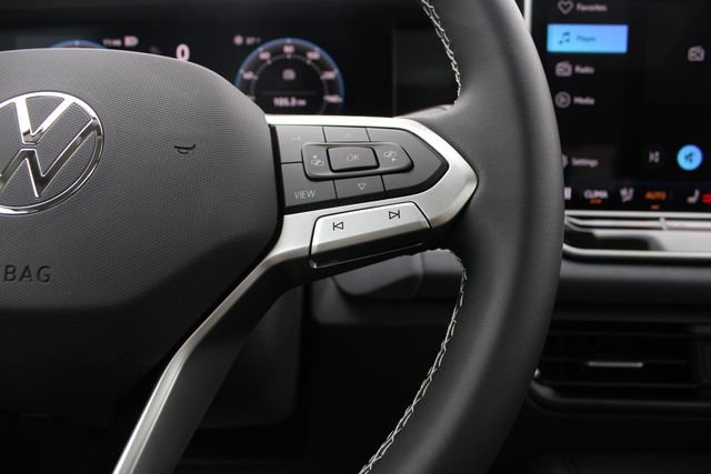 New 2026 Volkswagen Tiguan SE image 14