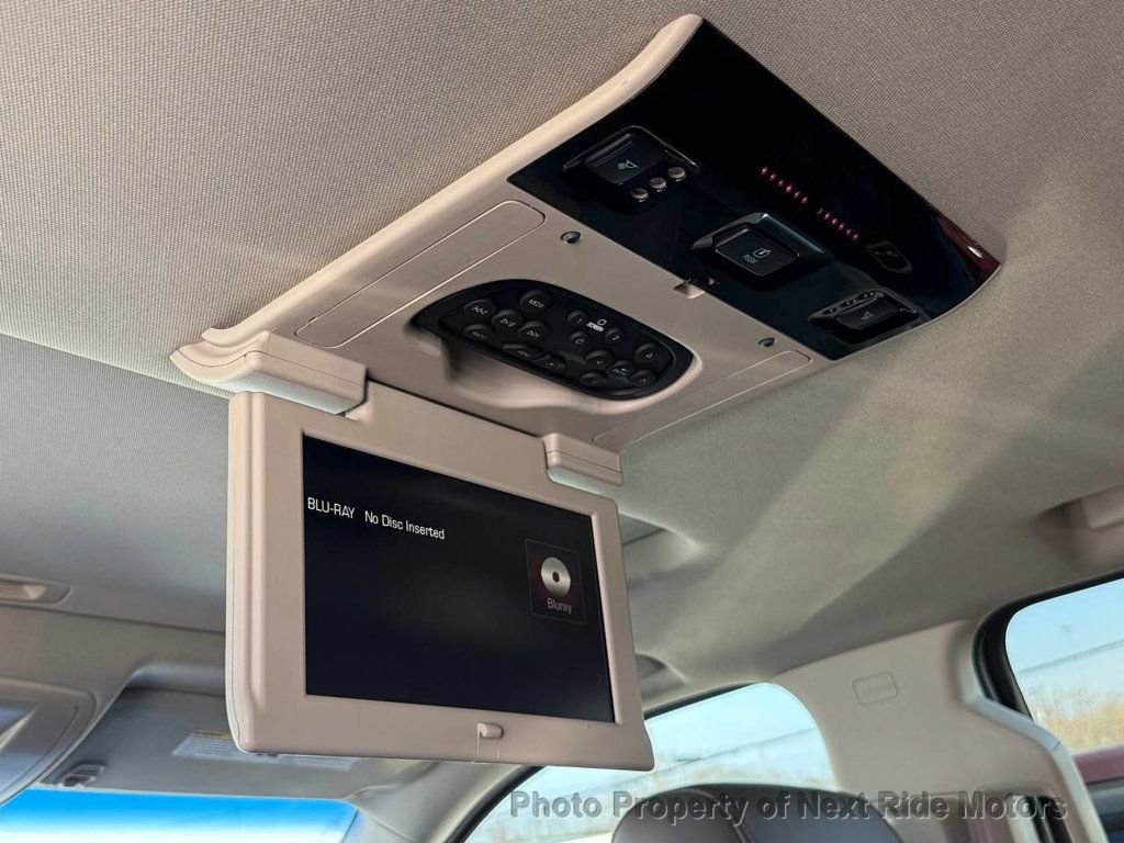 Used 2016 GMC Yukon Denali w/ Open Road Package image 28