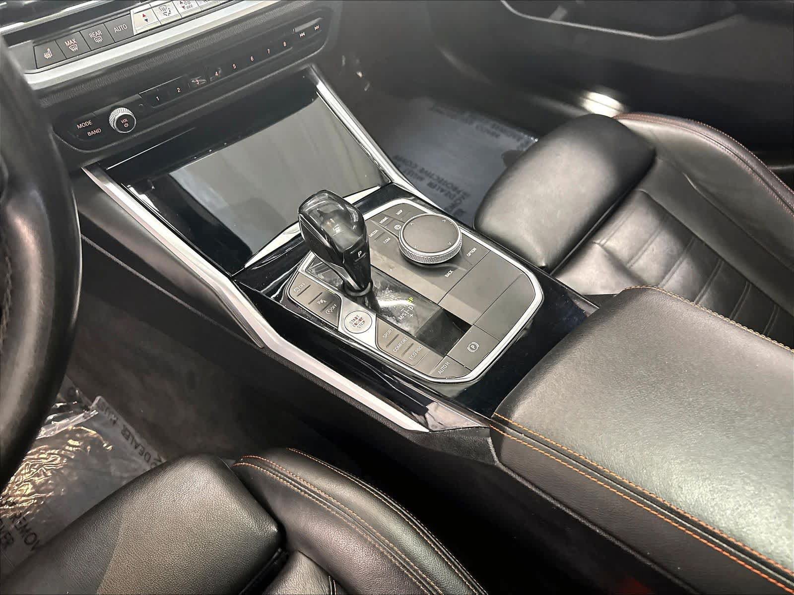 Used 2019 BMW 330i Sedan w/ Convenience Package RWD image 21