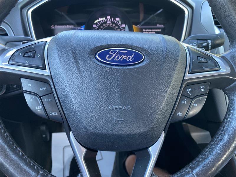 Used 2016 Ford Fusion Titanium FWD image 13