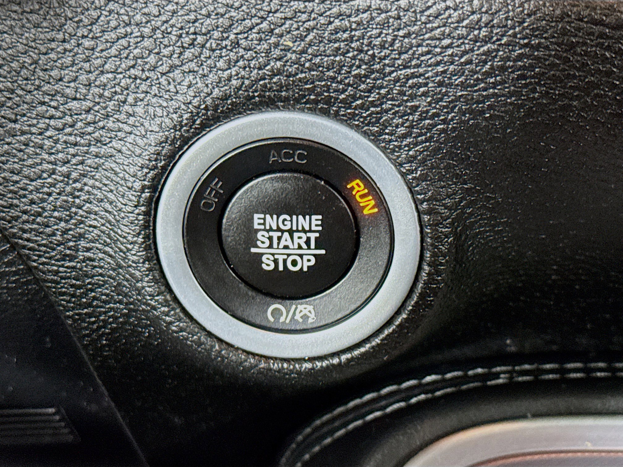 Used 2021 Dodge Challenger SXT w/ Blacktop Package image 20