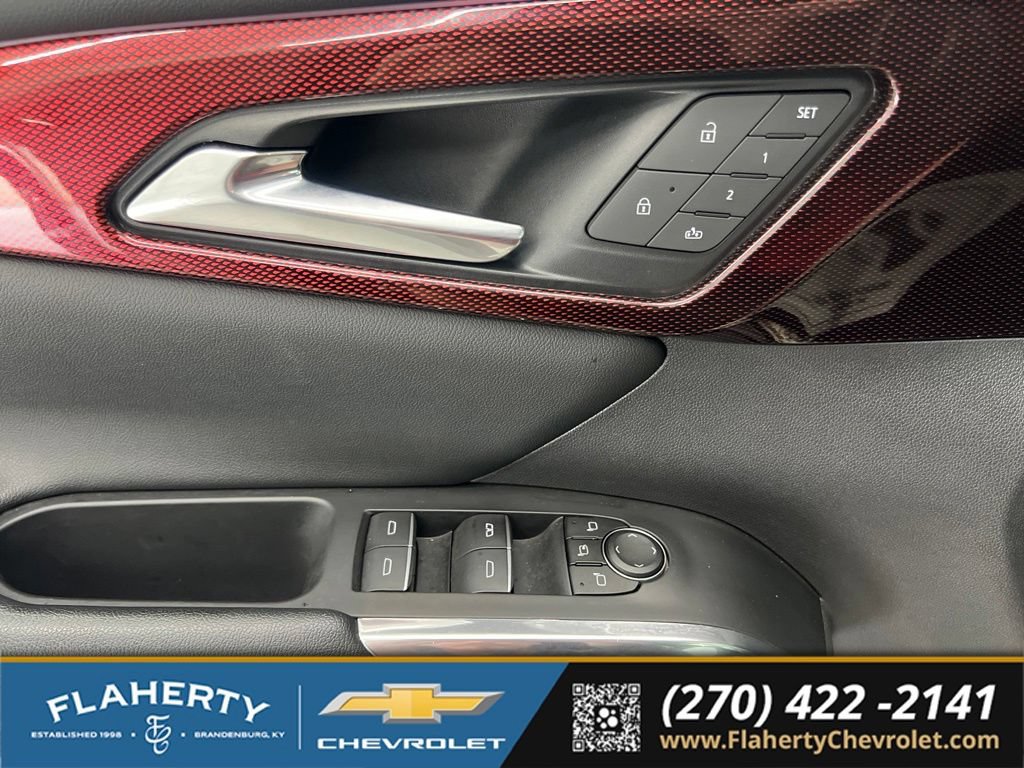 Used 2024 Chevrolet Traverse RS w/ LPO, Floor Liner Package AWD/4WD image 23